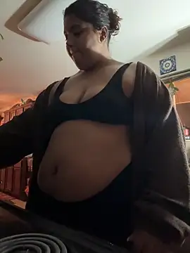 1n0nlythroat online show from 11/25/25, 04:56