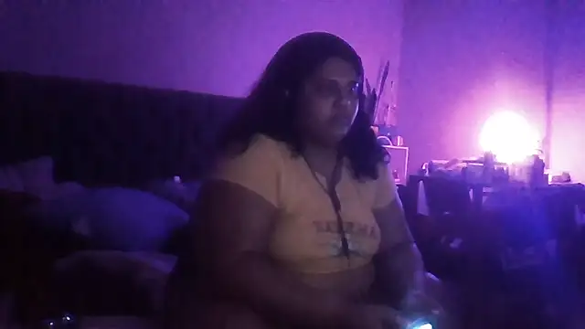 1n0nlythroat online show from 06/14/26, 09:33
