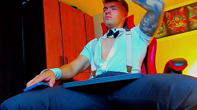 ALPHA DOMINUS  online show from 10/06/25, 12:19