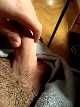 Snapshot of masoloquela1 chatting on 11/08/25, 12:11 masoloquela1 online show from 11/08/25, 12:11