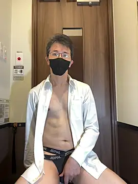 Snapshot of kirishiman1104 chatting on 03/24/26, 03:11 kirishiman1104 online show from 03/24/26, 03:11