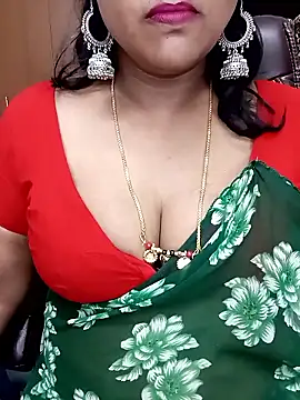 Snapshot of Chadni_kannada chatting on 04/09/26, 06:35 Chadni kannada online show from 04/09/26, 06:35