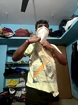 Snapshot of omkarcoll chatting on 09/09/25, 10:59 omkarcoll online show from 09/09/25, 10:59