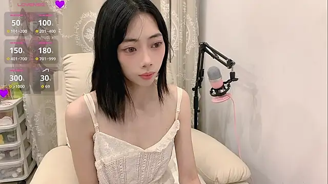 tuantuanle online show from 05/07/26, 03:28