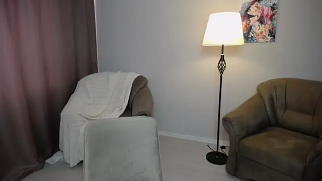 Ava Elior online show from 10/14/25, 09:43