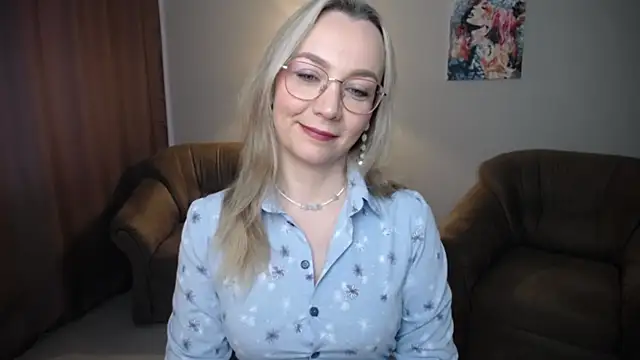 Snapshot of Ava_Elior chatting on 05/04/26, 09:16 Ava Elior online show from 05/04/26, 09:16