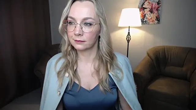 Snapshot of Ava_Elior chatting on 05/12/26, 10:23 Ava Elior online show from 05/12/26, 10:23