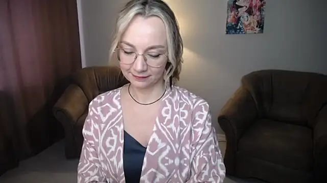 Snapshot of Ava_Elior chatting on 06/03/26, 10:40 Ava Elior online show from 06/03/26, 10:40