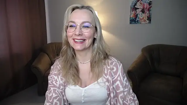 Snapshot of Ava_Elior chatting on 06/09/26, 11:44 Ava Elior online show from 06/09/26, 11:44