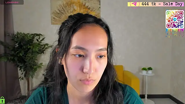 FlirtyAura online show from 05/11/26, 02:45