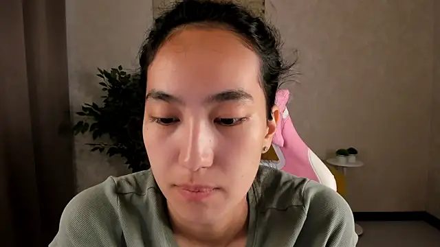 FlirtyAura online show from 06/26/26, 03:22
