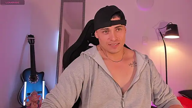 connorsmiith online show from 06/14/26, 12:41
