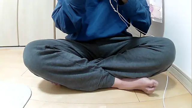 Snapshot of kyoron chatting on 01/08/26, 01:24 kyoron online show from 01/08/26, 01:24