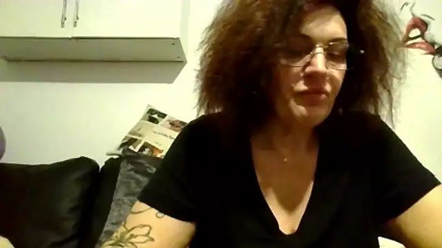 RubyyRosee online show from 01/17/26, 06:18