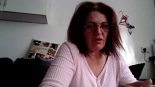 RubyyRosee online show from 03/26/26, 08:53