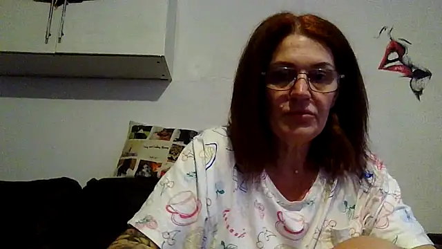 RubyyRosee online show from 05/11/26, 08:09