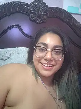 Lovelyrainn online show from 11/08/25, 11:03