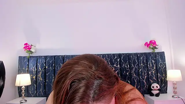 katte landerr online show from 04/26/26, 01:42