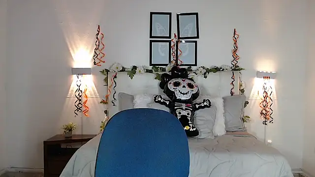 Snapshot of Megan_05_ chatting on 11/03/25, 05:58 Megan 05 online show from 11/03/25, 05:58