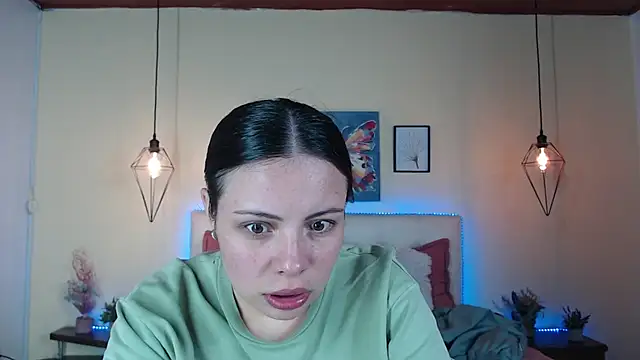 Megan 05  online show from 06/22/26, 07:33
