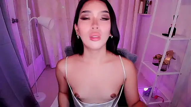 MS LUNA online show from 10/01/25, 12:05