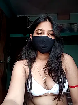 Snapshot of Snehabeauti chatting on 10/21/25, 05:30 Snehabeauti online show from 10/21/25, 05:30