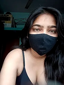 Snapshot of Snehabeauti chatting on 03/08/26, 05:00 Snehabeauti online show from 03/08/26, 05:00