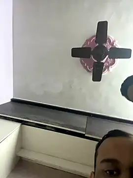 Snapshot of Shaikh_726910 chatting on 12/14/25, 11:59 Shaikh 726910 online show from 12/14/25, 11:59