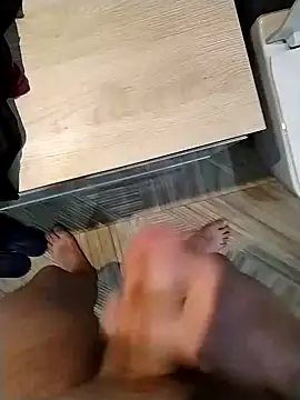 Snapshot of Pio185 chatting on 01/10/26, 05:58 Pio185 online show from 01/10/26, 05:58