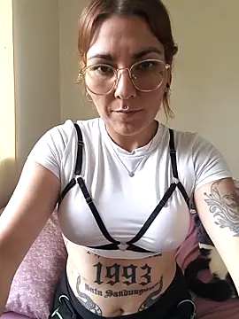 xjuanaxmaldadxxx online show from 11/20/25, 06:07