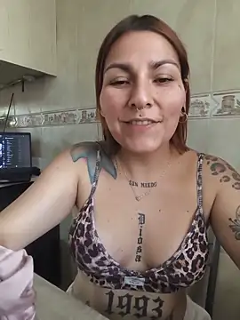xjuanaxmaldadxxx online show from 06/06/26, 06:23