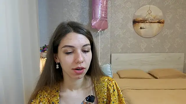 Snapshot of KellyShines chatting on 06/24/26, 10:14 KellyShines online show from 06/24/26, 10:14