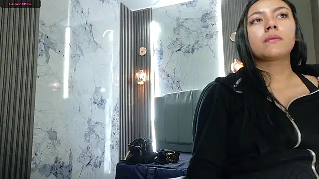 Megara 25 online show from 09/29/25, 12:21