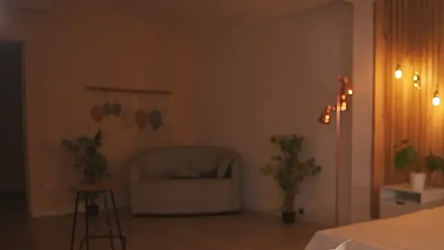 Snapshot of Carolart_ chatting on 02/19/26, 09:55 Carolart online show from 02/19/26, 09:55