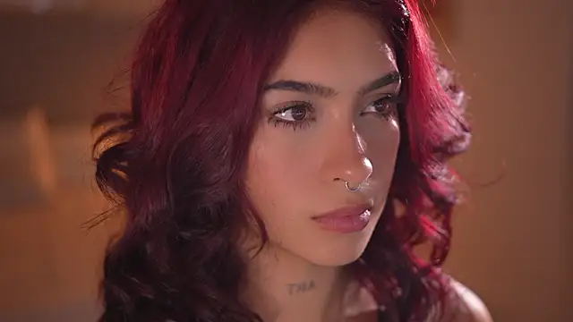 Snapshot of Carolart_ chatting on 03/17/26, 09:18 Carolart online show from 03/17/26, 09:18