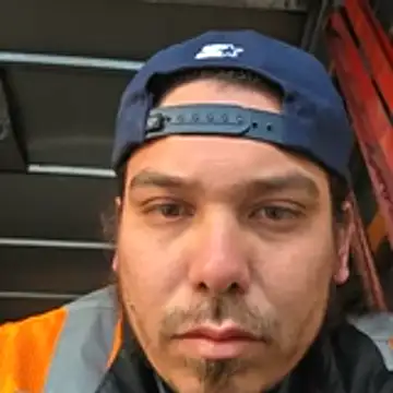 luis97fer online show from 04/16/26, 01:45