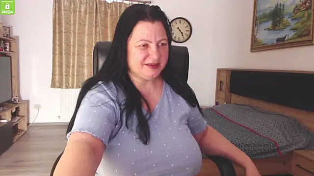 KendraSecrets online show from 11/30/25, 01:26