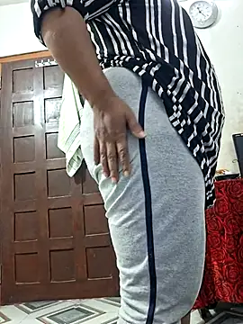 SIMIHOT online show from 01/08/26, 09:22