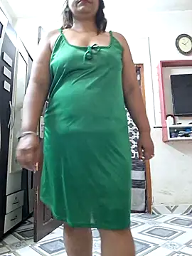 SIMIHOT online show from 06/28/26, 04:24