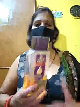 Sonalihot  online show from 10/26/25, 08:09