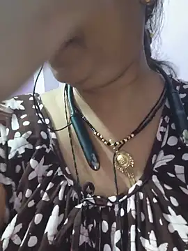 Sonalihot  online show from 05/10/26, 08:19