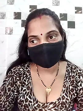 Payal-001 online show from 10/26/25, 09:48