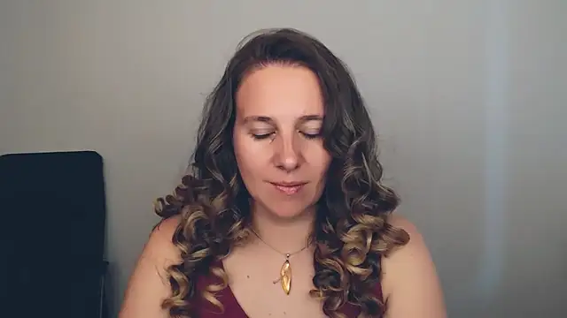 Snapshot of Darklure_ chatting on 09/23/25, 02:20 Darklure  online show from 09/23/25, 02:20