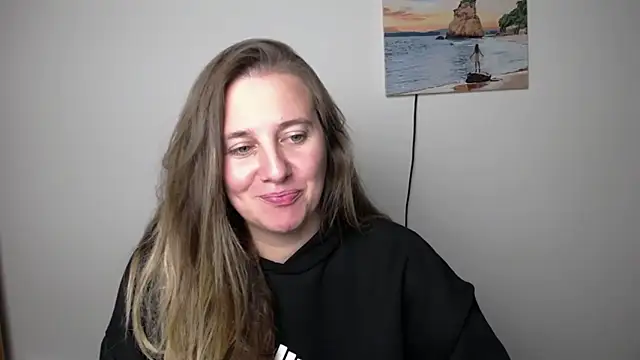 Snapshot of Darklure_ chatting on 10/09/25, 02:15 Darklure  online show from 10/09/25, 02:15