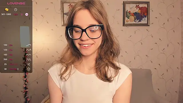 JoanBaggott online show from 11/05/25, 08:20