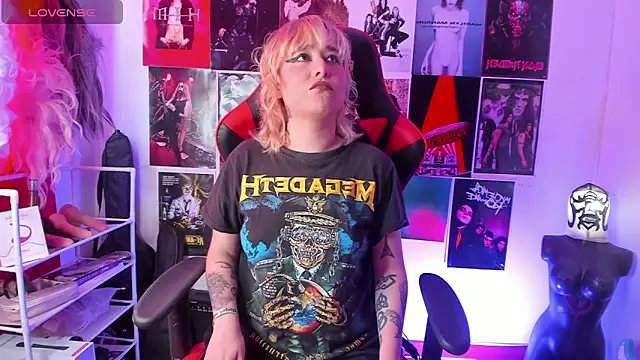 Snapshot of mistresscrowley666 chatting on 06/26/26, 07:07 mistresscrowley666 online show from 06/26/26, 07:07
