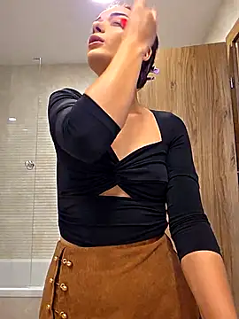 NaughtyChloe online show from 09/18/25, 06:59