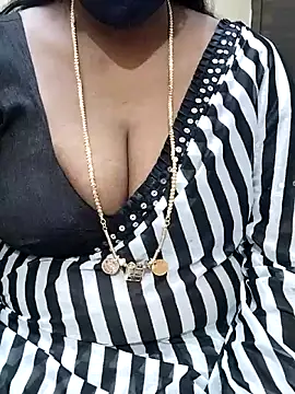 shobini online show from 11/11/25, 05:51