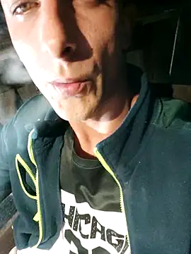 Snapshot of Czarnoksieznik chatting on 09/24/25, 06:33 Czarnoksieznik online show from 09/24/25, 06:33