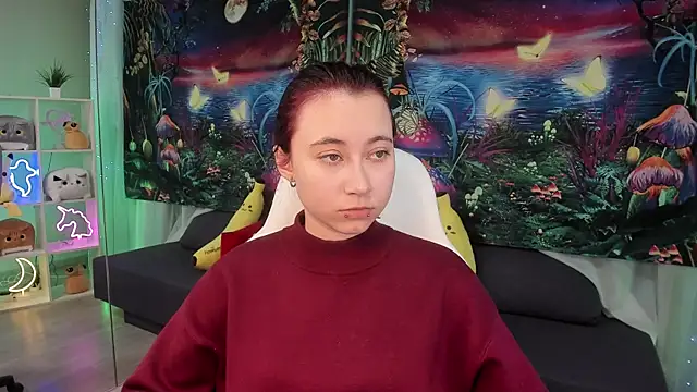 Snapshot of ClaraParks chatting on 10/26/25, 06:25 ClaraParks online show from 10/26/25, 06:25